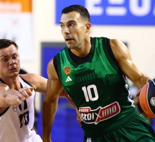 Ο Σλούκας κόντρα στον ΠΑΟΚ 